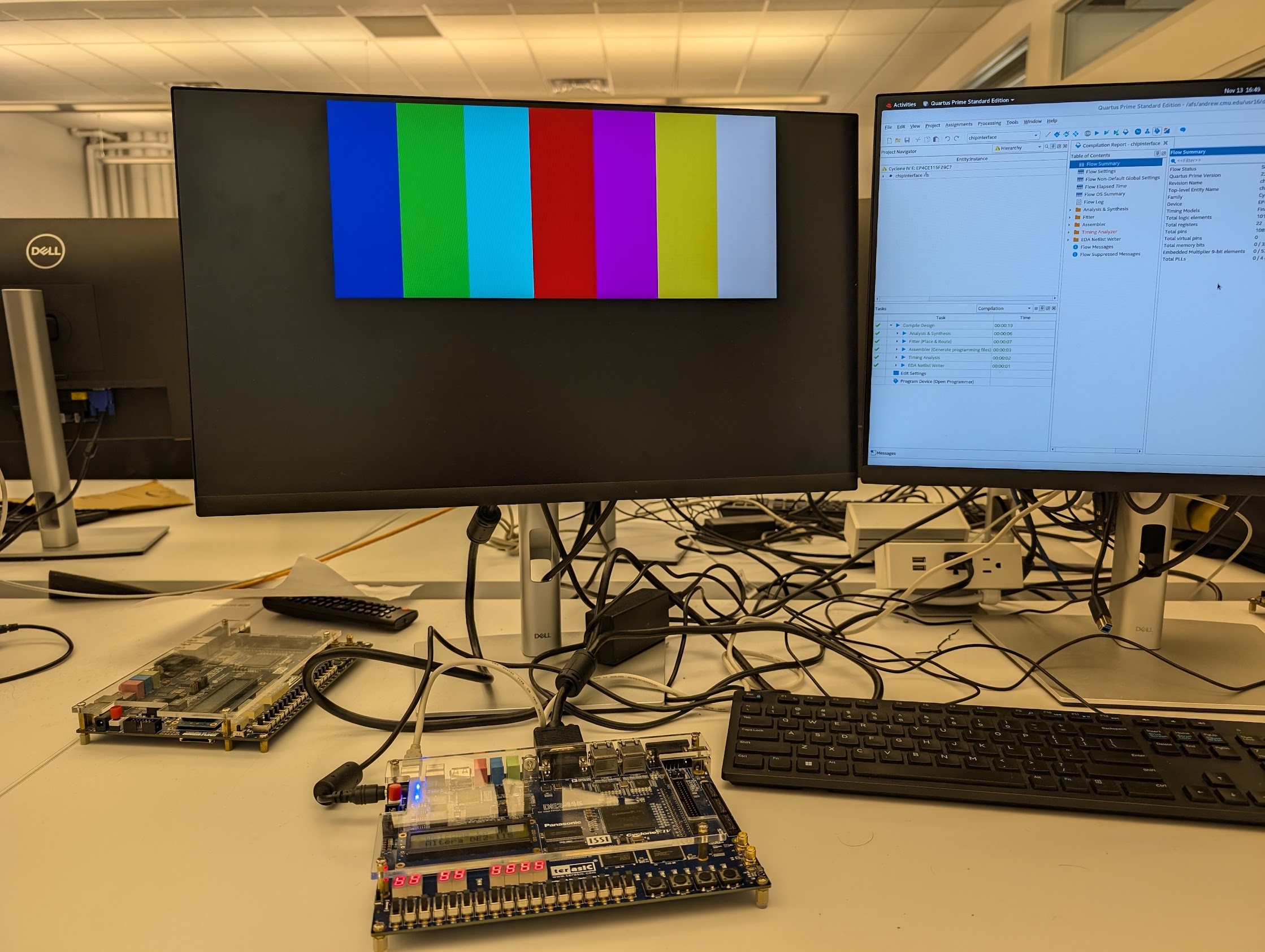 VGA 8-Color Bar Test Pattern